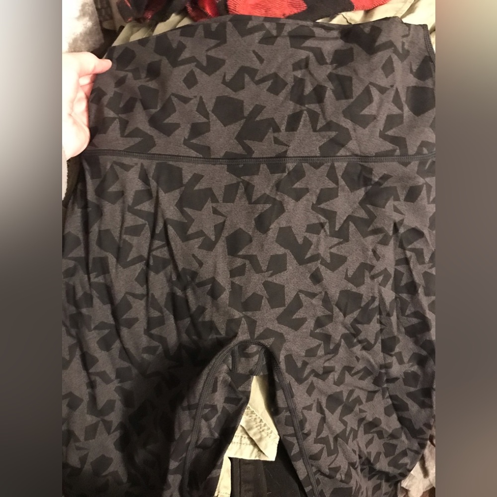 NWT aerie leggings with stars